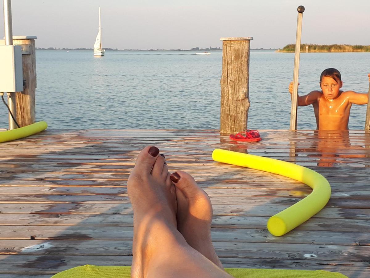 Gut Zentgraf Hotel Morbisch am See Bagian luar foto